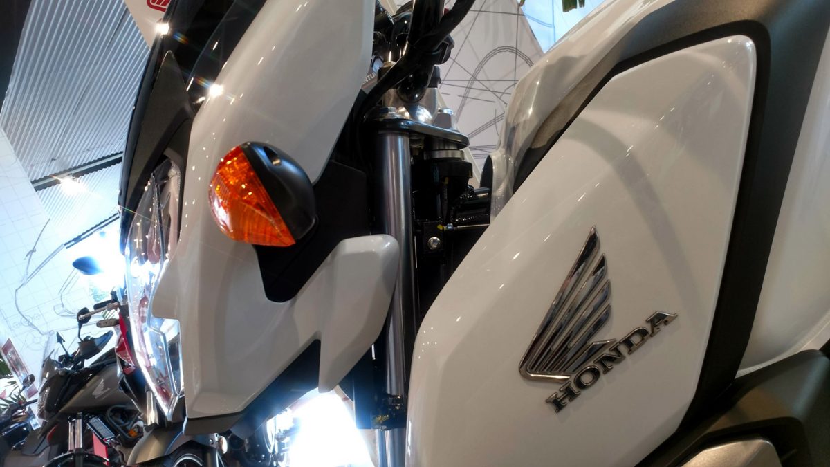 Frontal de la nueva Honda CB125F 2021 en Servihonda.