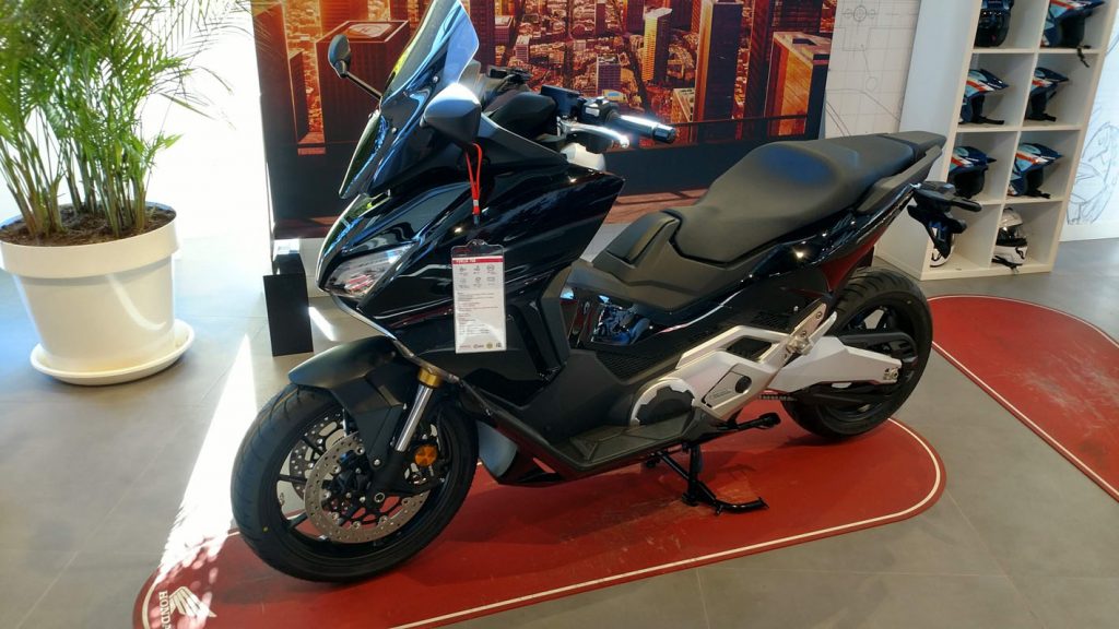 honda forza 750 cupula sport